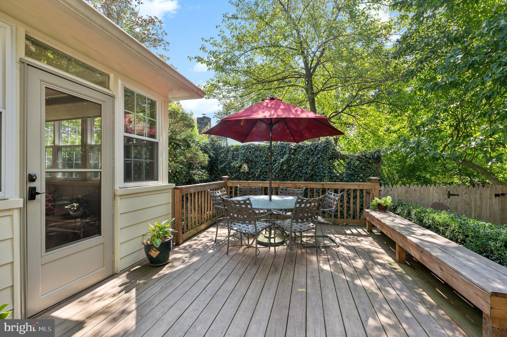 232 Walnut Road Wayne, PA 19087 - Photo 28 of 35 Newer Decking