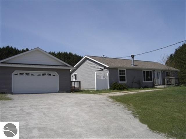 3220 Nile Road Whittemore, MI 48770 - Photo 3 of 8 1752668-2.JPG
