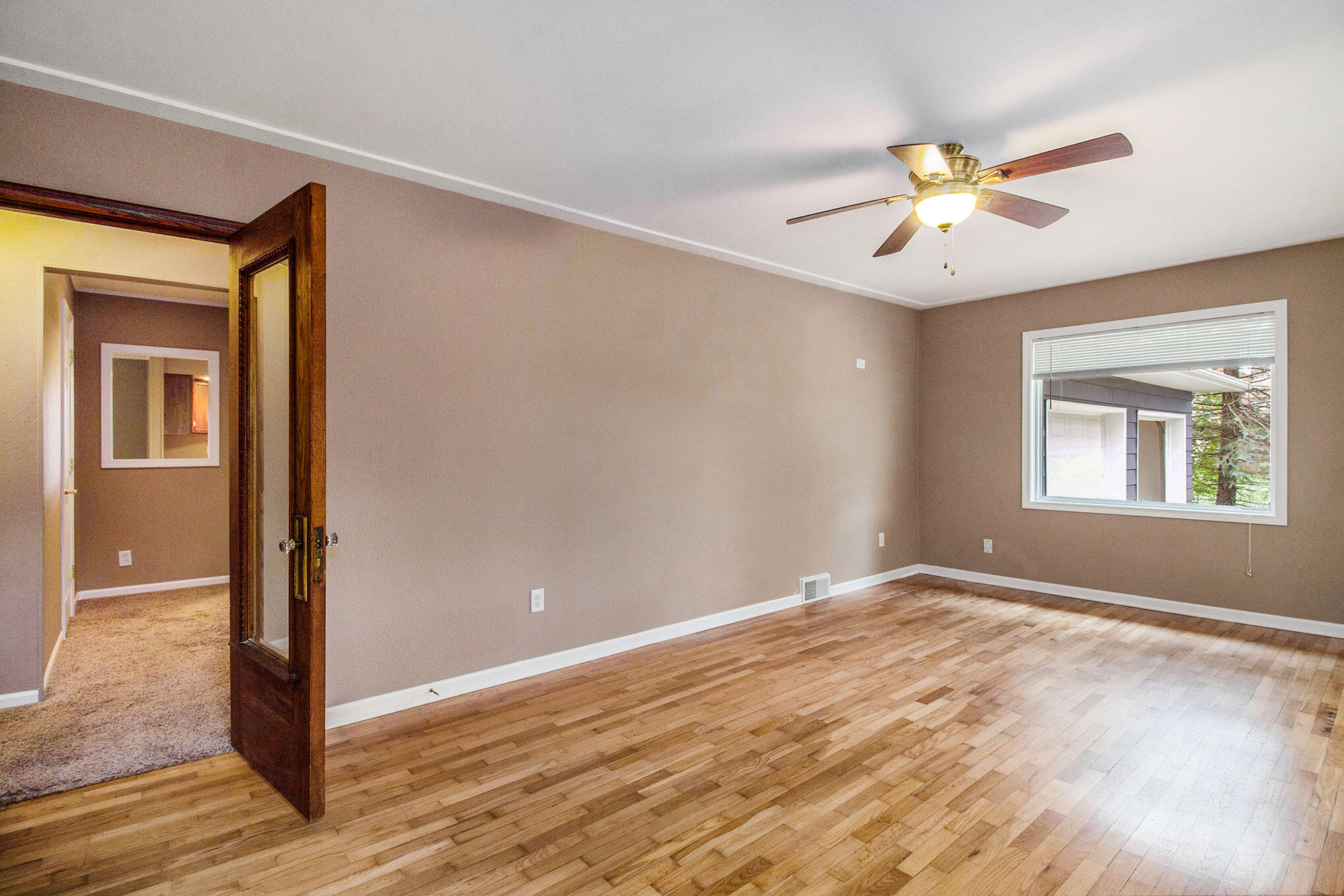 10200 Frost Road Portland, MI 48875 - Photo 11 of 57 IMG_4306