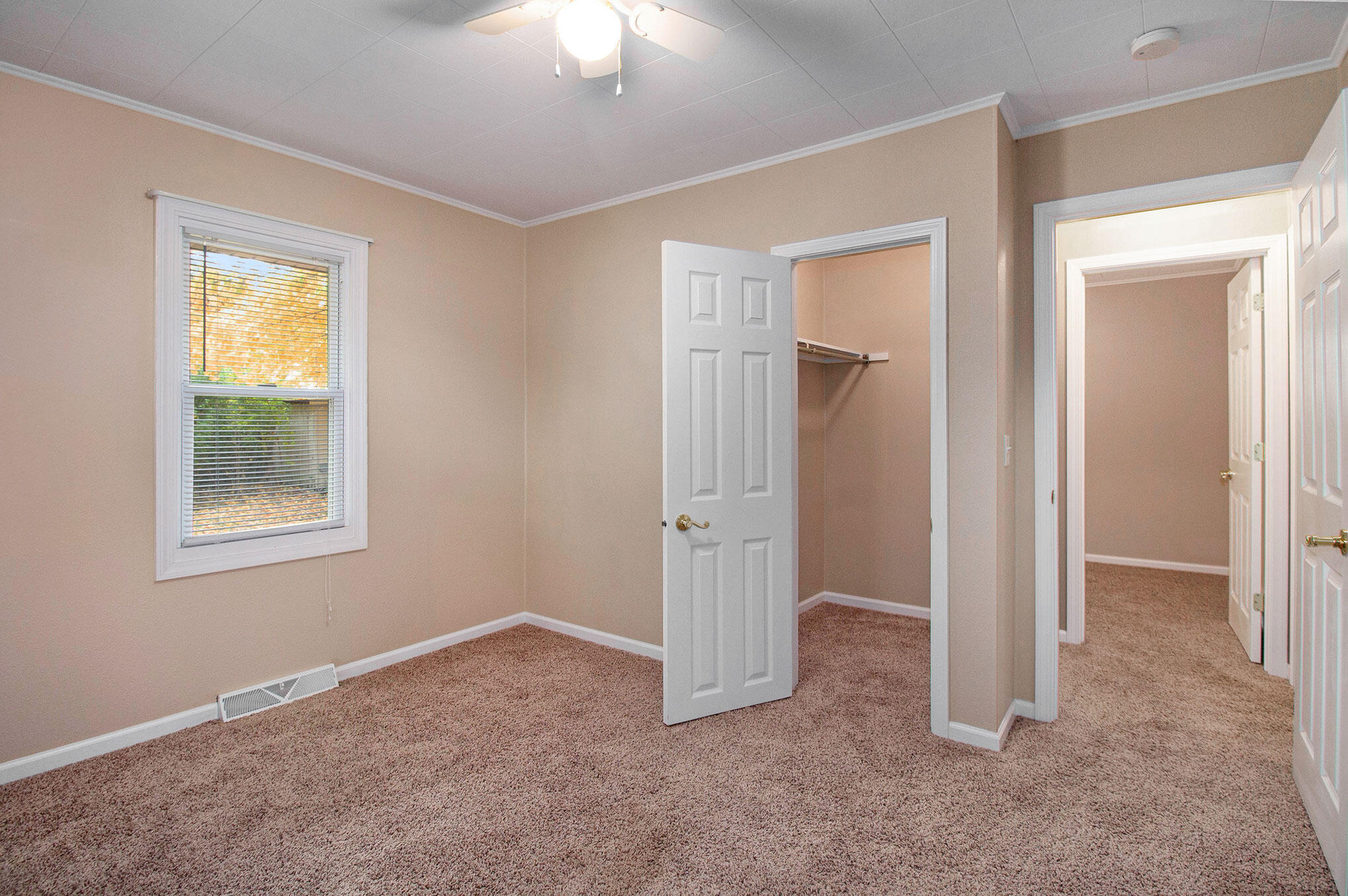 10200 Frost Road Portland, MI 48875 - Photo 16 of 57 IMG_4329