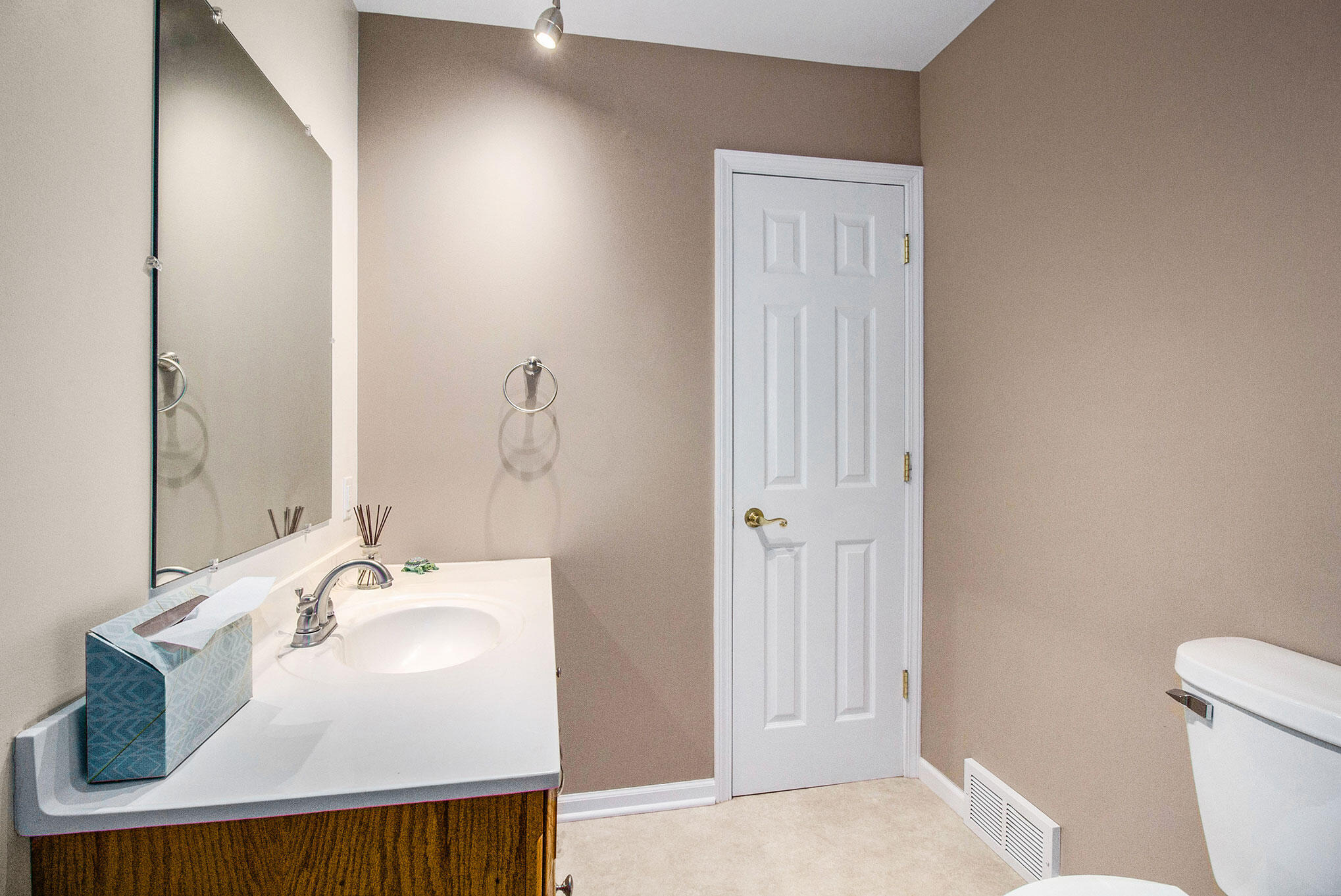 10200 Frost Road Portland, MI 48875 - Photo 19 of 57 IMG_4304