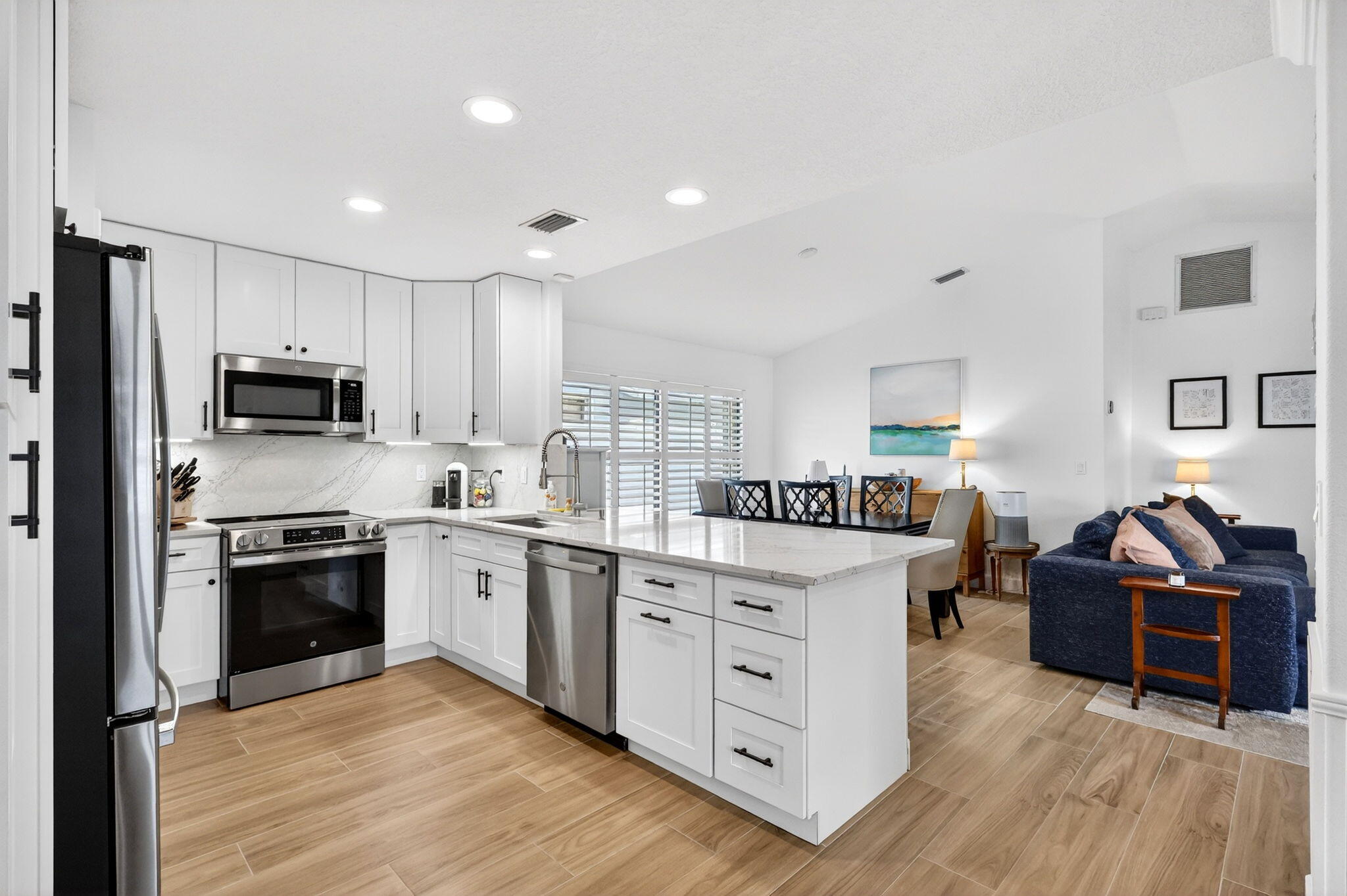 6208 Michael Street Jupiter, FL 33458 - Photo 11 of 60 Kitchen