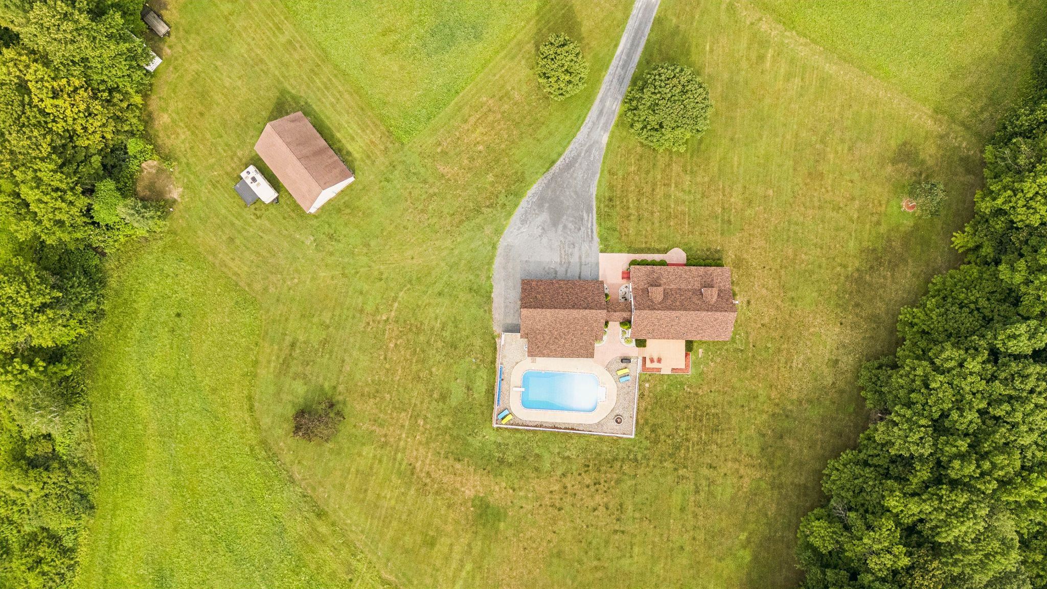 1407 Highway 5 Weathersfield, VT 05156 - Photo 30 of 39