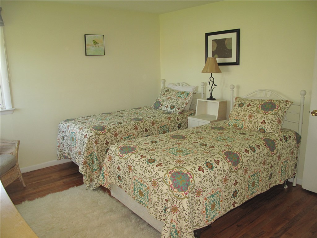 697 Corn Neck Road Block Island, RI 02807 - Photo 6 of 9