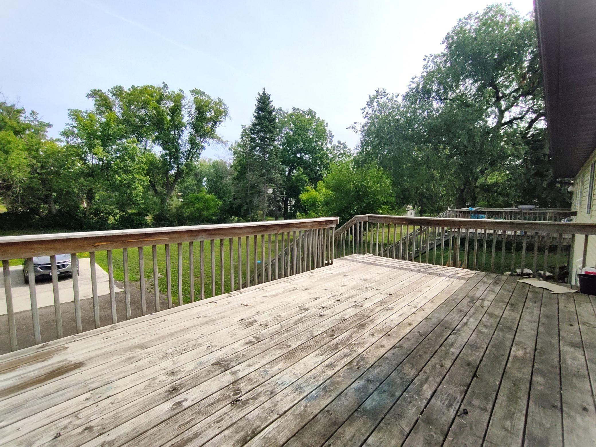 14432 15th Avenue North Minneapolis, MN 55447 - Photo 15 of 39