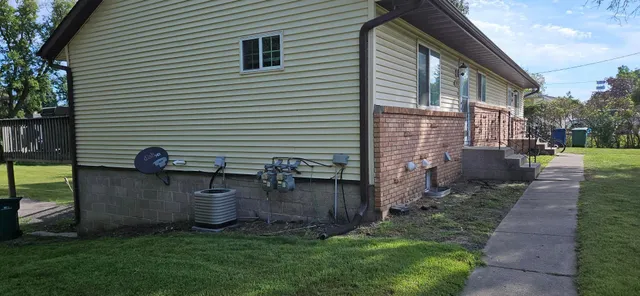 $629,900 | 14432 15th Avenue North, Plymouth, MN 55447