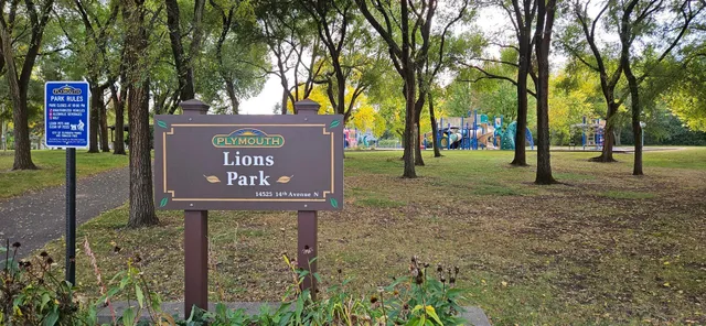 $629,900 | 14432 15th Avenue North, Plymouth, MN 55447