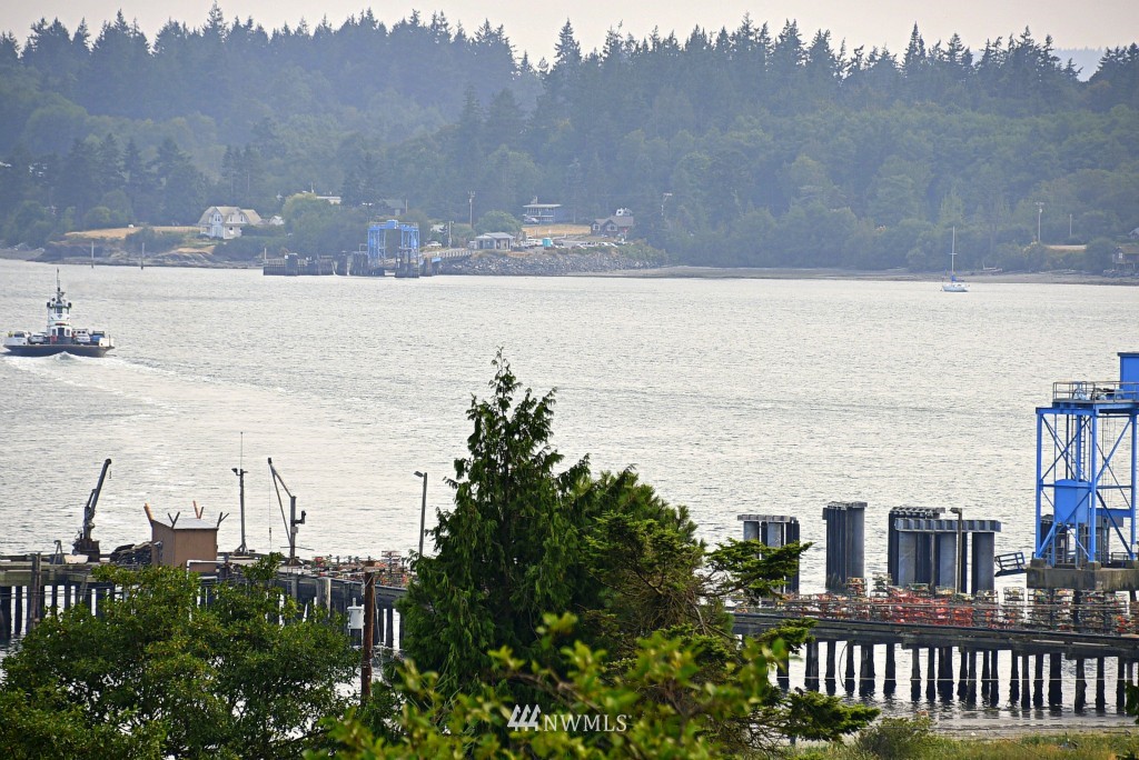 2557 MacKenzie Road Bellingham, WA 98226 - Photo 3 of 25 Gallery Image 3