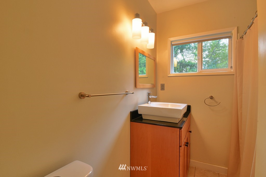 2557 MacKenzie Road Bellingham, WA 98226 - Photo 21 of 25 Gallery Image 21