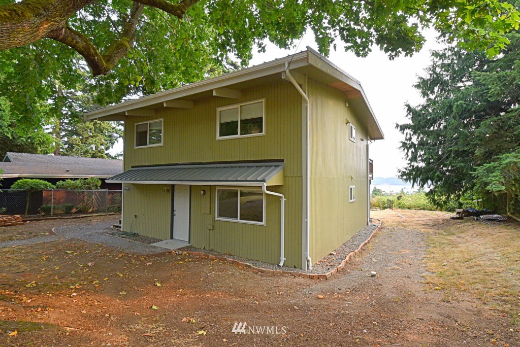 2557 MacKenzie Road Bellingham, WA 98226 - Photo 24 of 25 Gallery Image 24
