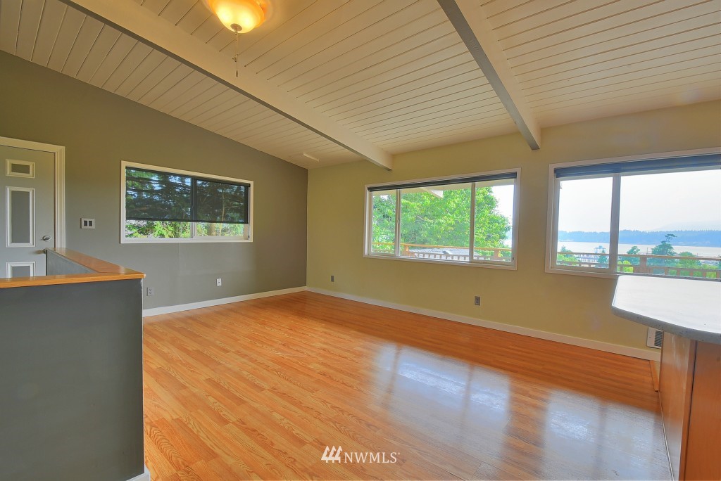2557 MacKenzie Road Bellingham, WA 98226 - Photo 5 of 25 Gallery Image 5