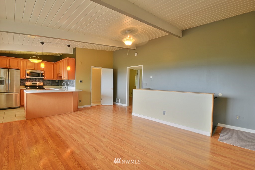 2557 MacKenzie Road Bellingham, WA 98226 - Photo 8 of 25 Gallery Image 8