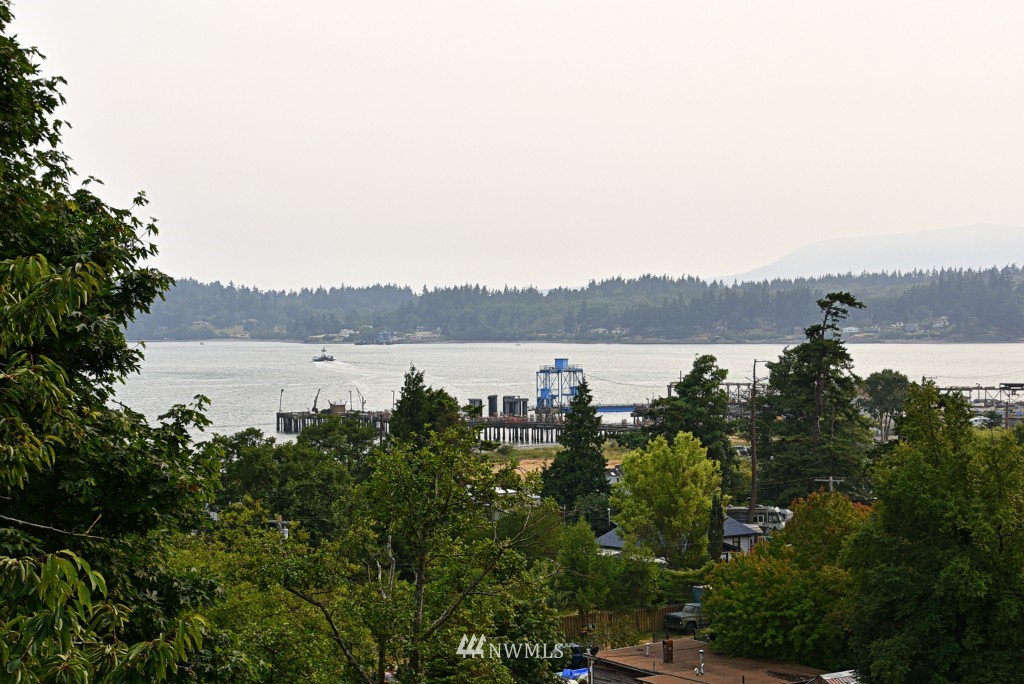 2557 MacKenzie Road Bellingham, WA 98226 - Photo 10 of 25 Gallery Image 10