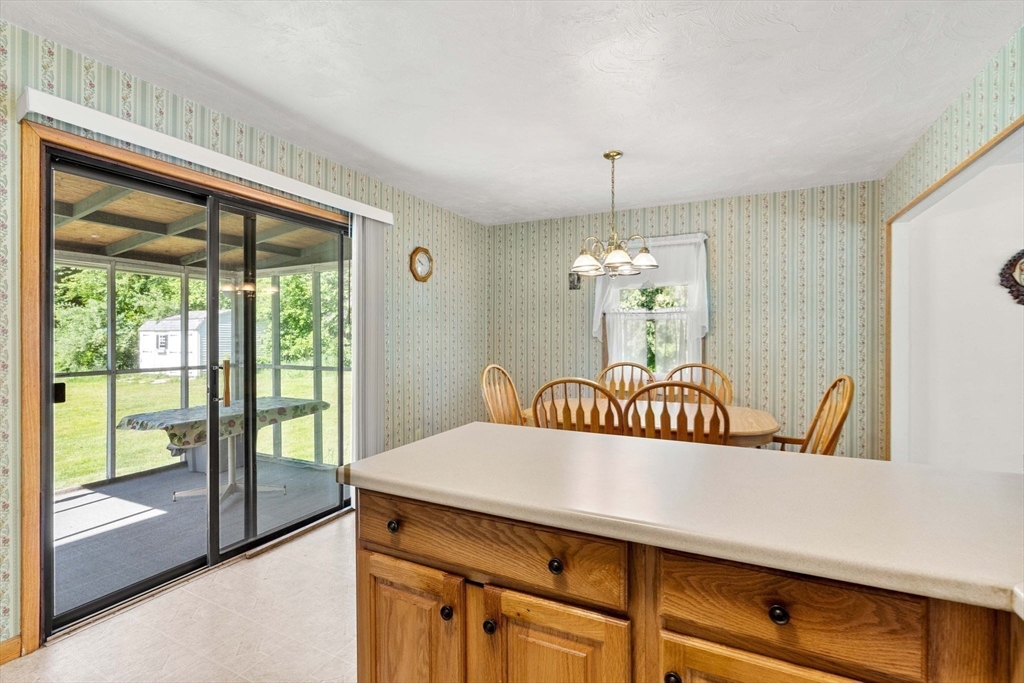 97 Fitch Road Lancaster, MA 01523 - Photo 9 of 42