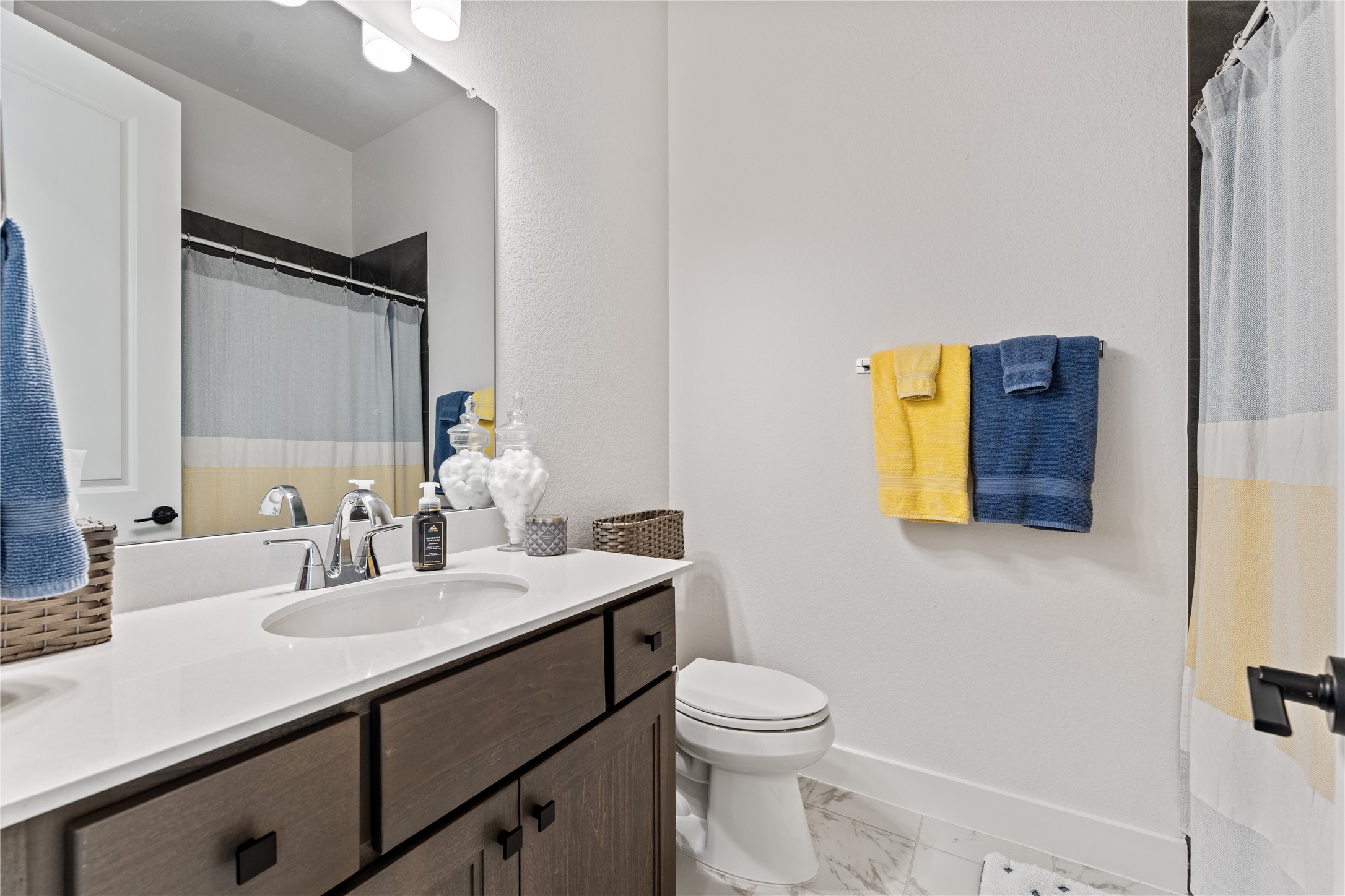 1710 Divino Pass Conroe, TX 77304 - Photo 11 of 40