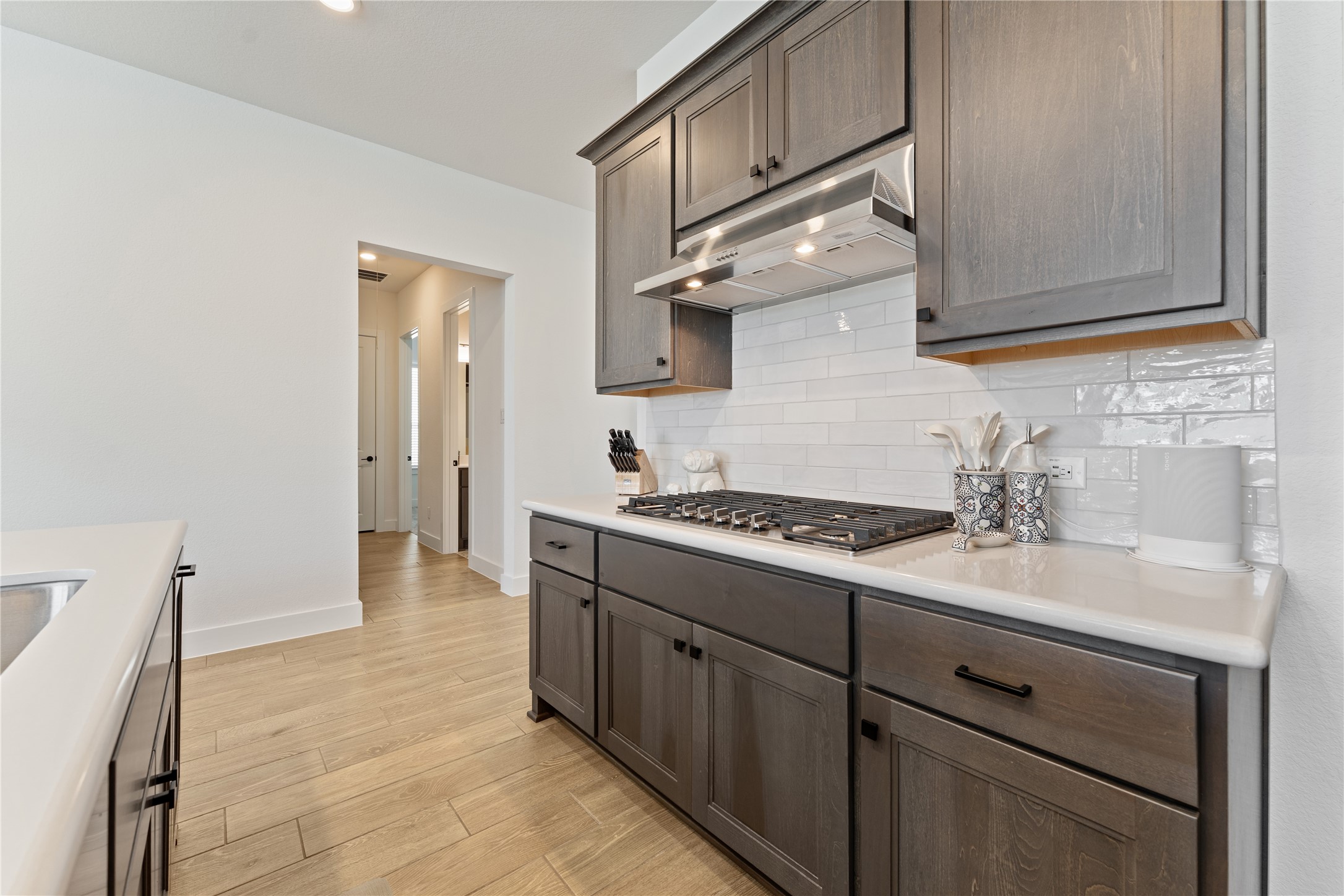 1710 Divino Pass Conroe, TX 77304 - Photo 20 of 40