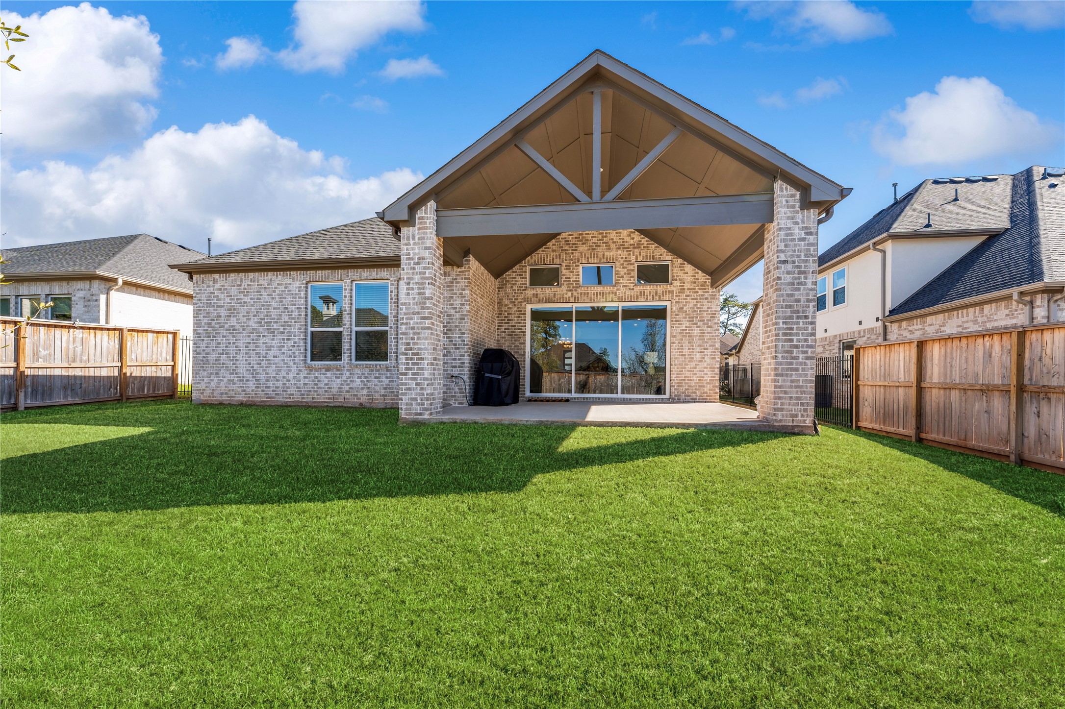 1710 Divino Pass Conroe, TX 77304 - Photo 34 of 40