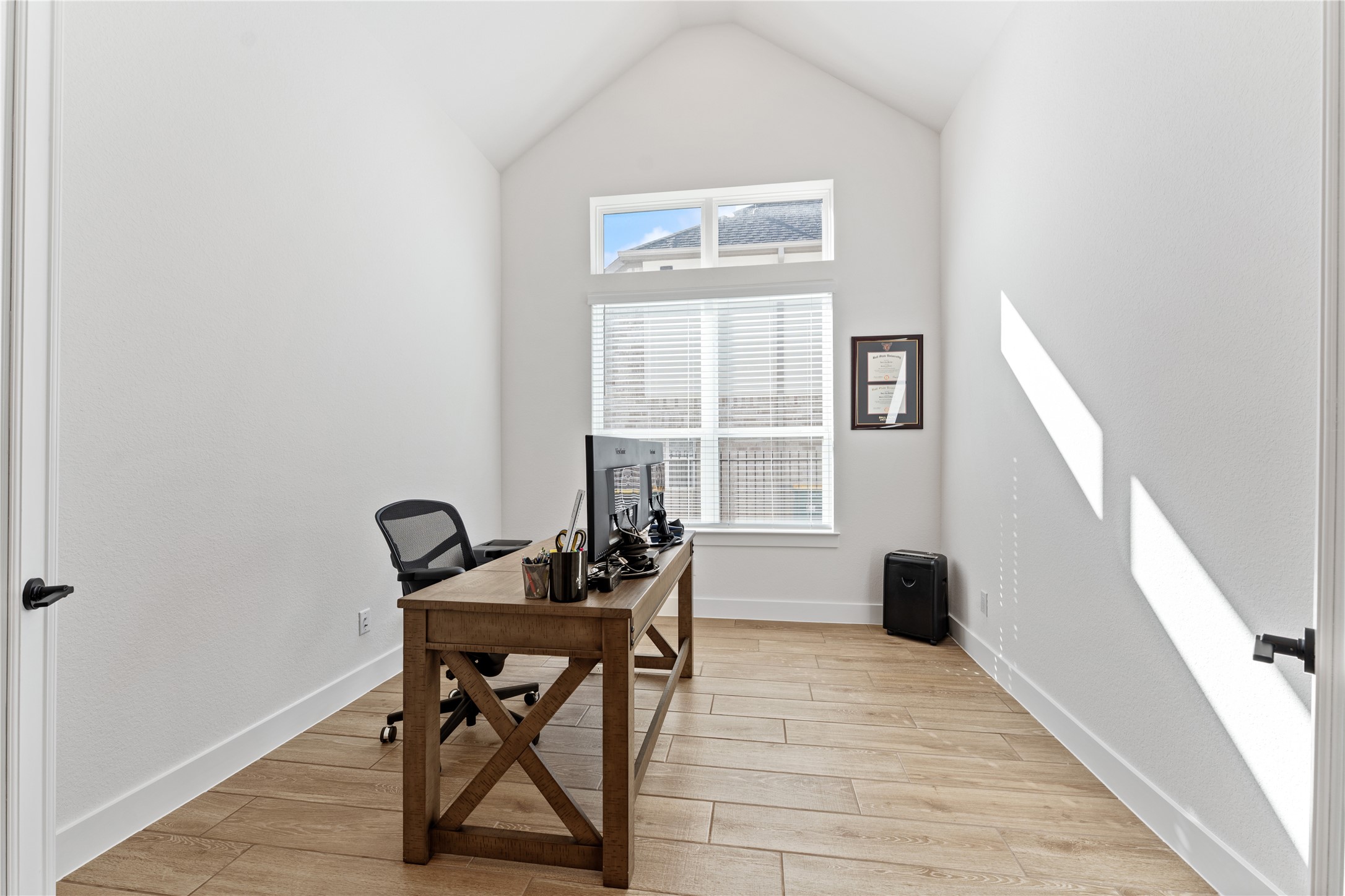 1710 Divino Pass Conroe, TX 77304 - Photo 8 of 40