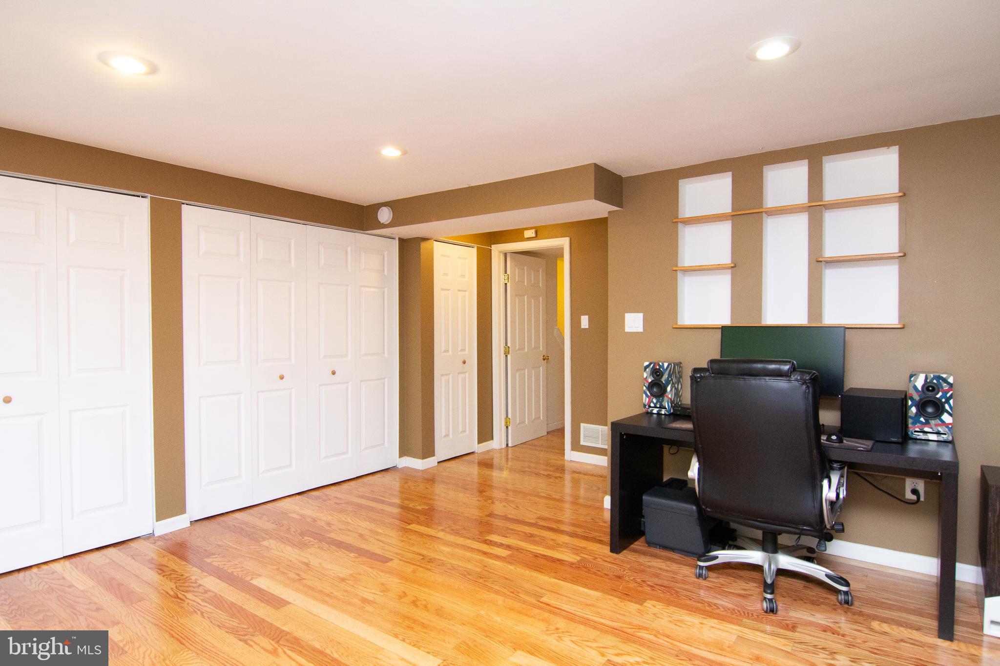 8960 Footed Ridge Columbia, MD 21045 - Photo 24 of 31 Gallery Image 24