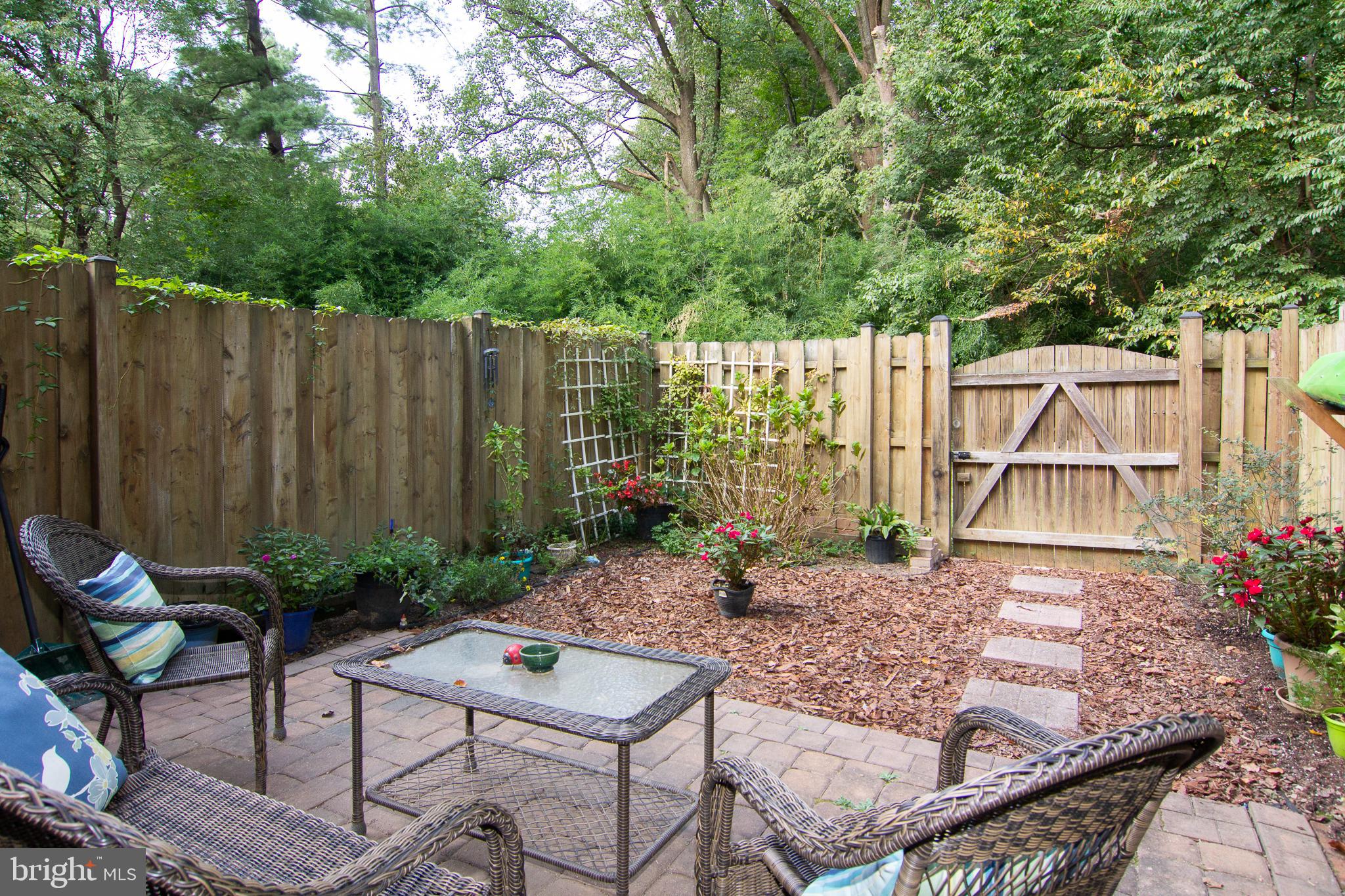 8960 Footed Ridge Columbia, MD 21045 - Photo 6 of 31 Gallery Image 6