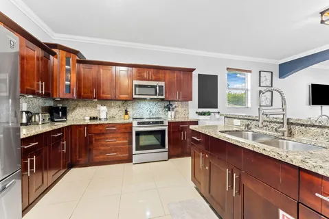 $840,000 | 1500 Southwest 20th Street, Fort Lauderdale, FL 33315
