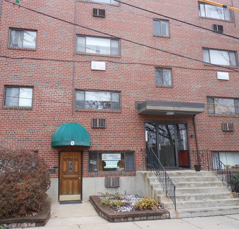 8 Riverside Street, Unit 12 Watertown, MA 02472 - Photo 1 of 10 Gallery Image 1
