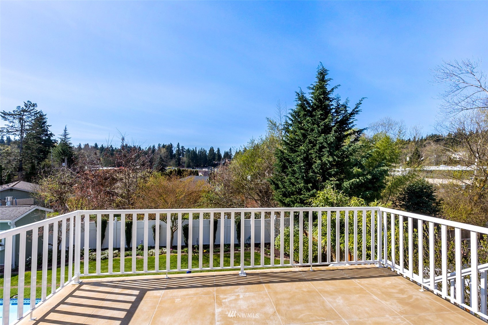 24204 Lockwood Road Bothell, WA 98021 - Photo 22 of 40 a view of a wooden roof deck