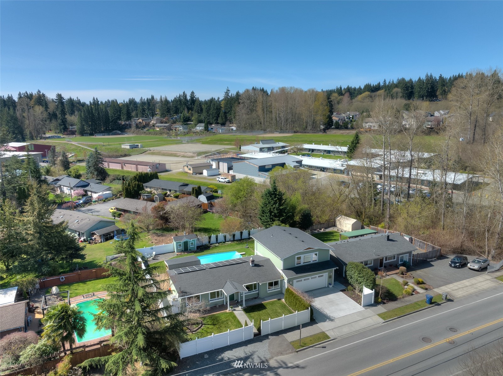 24204 Lockwood Road Bothell, WA 98021 - Photo 3 of 40 a view of a lake with houses