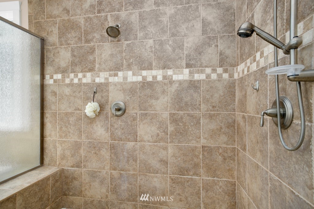 12527 Mundy Loss Road Buckley, WA 98321 - Photo 15 of 40