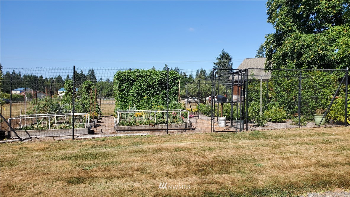 12527 Mundy Loss Road Buckley, WA 98321 - Photo 31 of 40