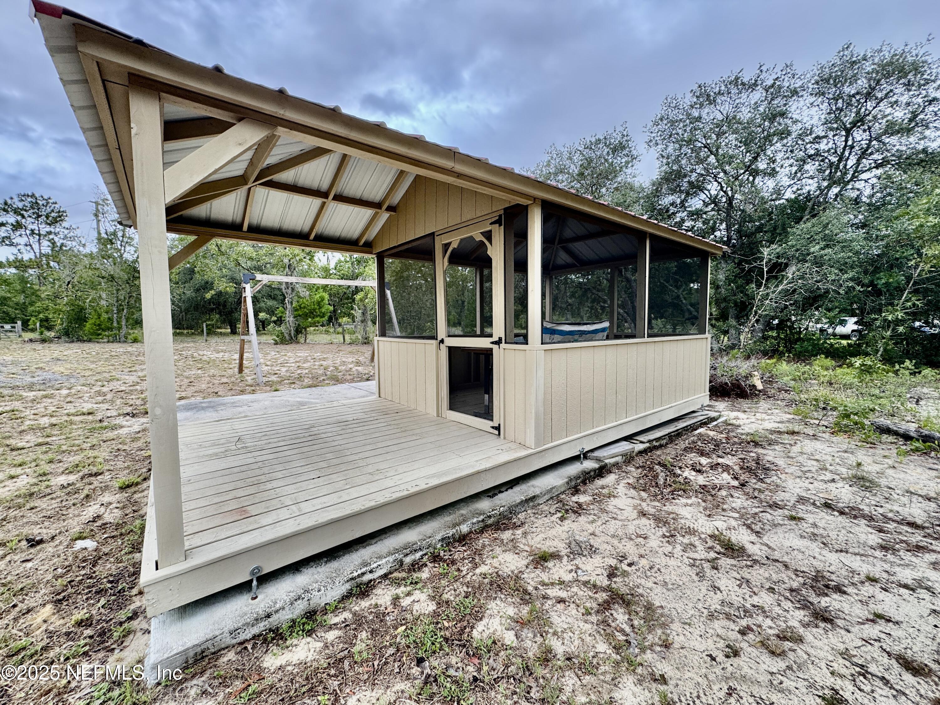 410 Lily Trail Interlachen, FL 32148 - Photo 20 of 24 410 Lily Trl, Interlachen, FL 32148