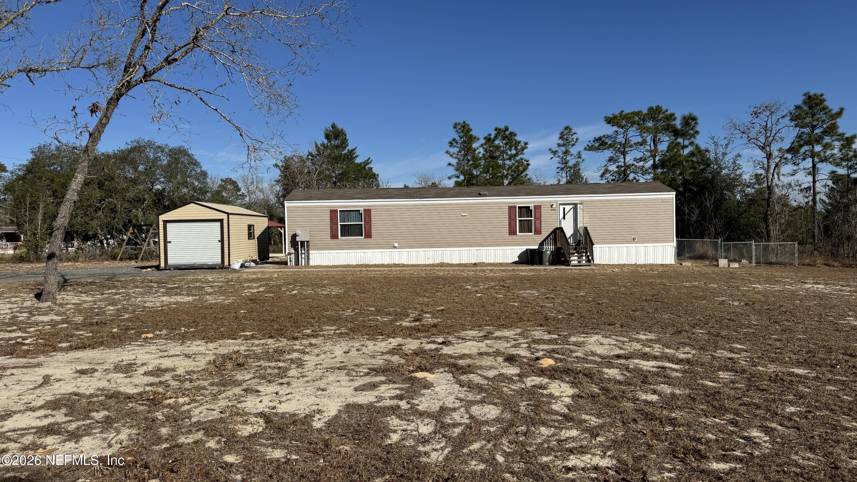 410 Lily Trail Interlachen, FL 32148 - Photo 2 of 24 410 Lily Trl, Putnam County, FL