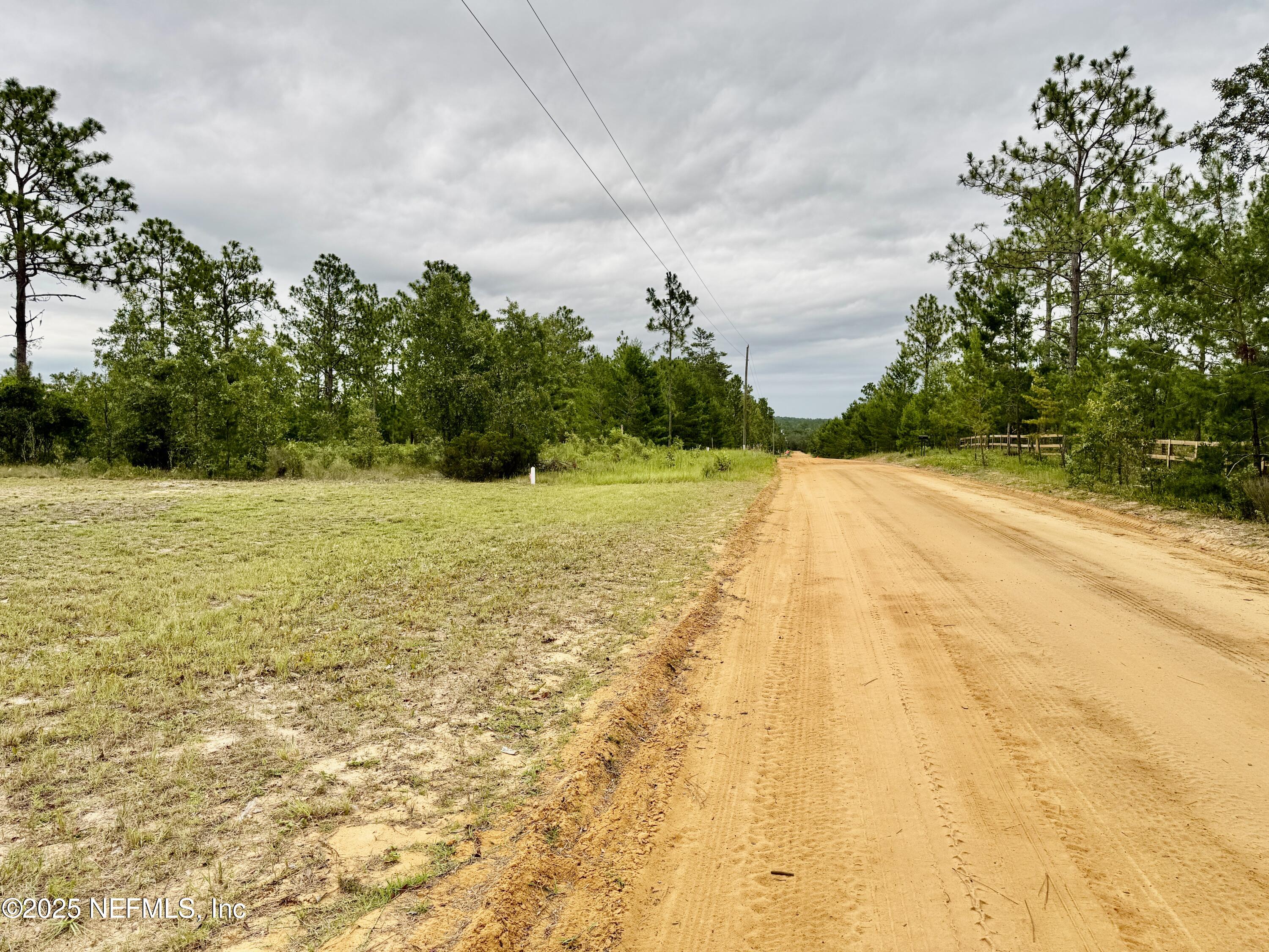 410 Lily Trail Interlachen, FL 32148 - Photo 22 of 24 410 Lily Trl, Interlachen, FL 32148