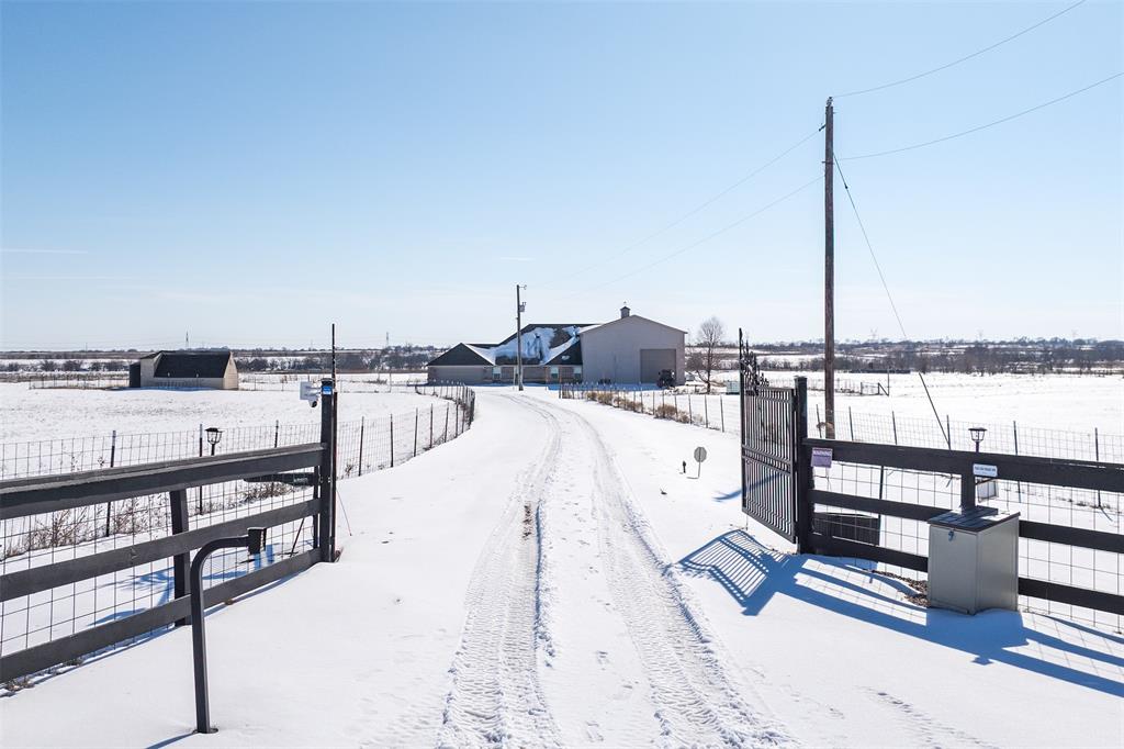 2790 West W Farm Valley View, TX 76272 - Photo 28 of 31