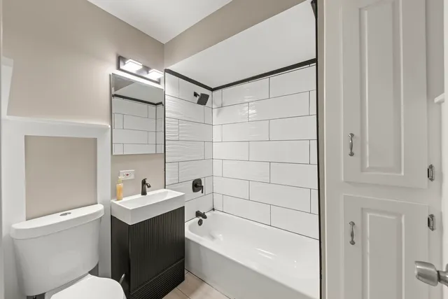 $344,900 | 5817 West 64th Street, Chicago, IL 60638