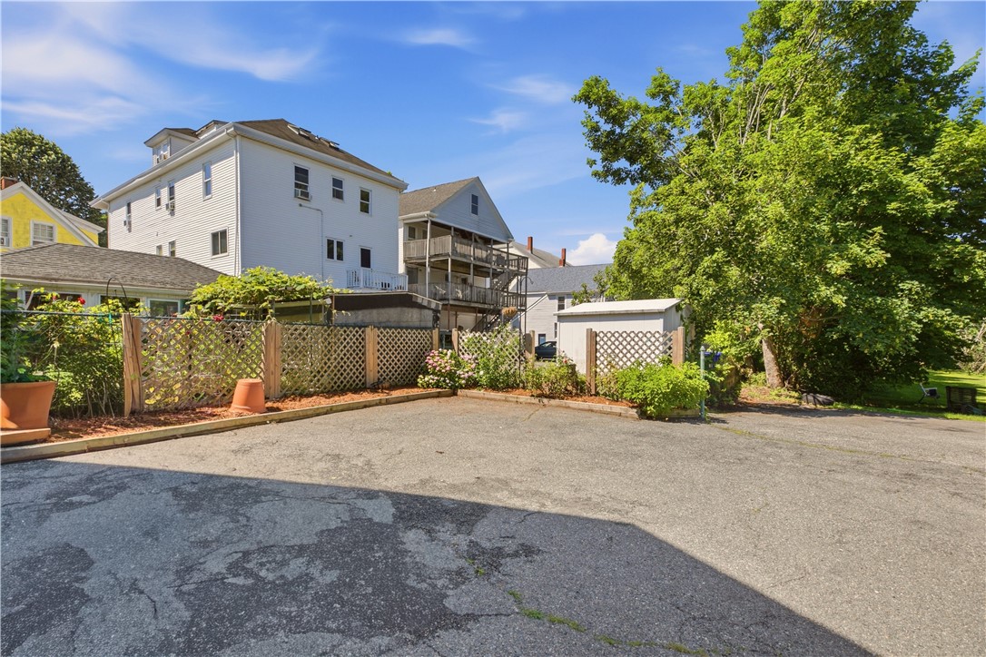 6 Murphy Avenue Bristol, RI 02809 - Photo 28 of 37
