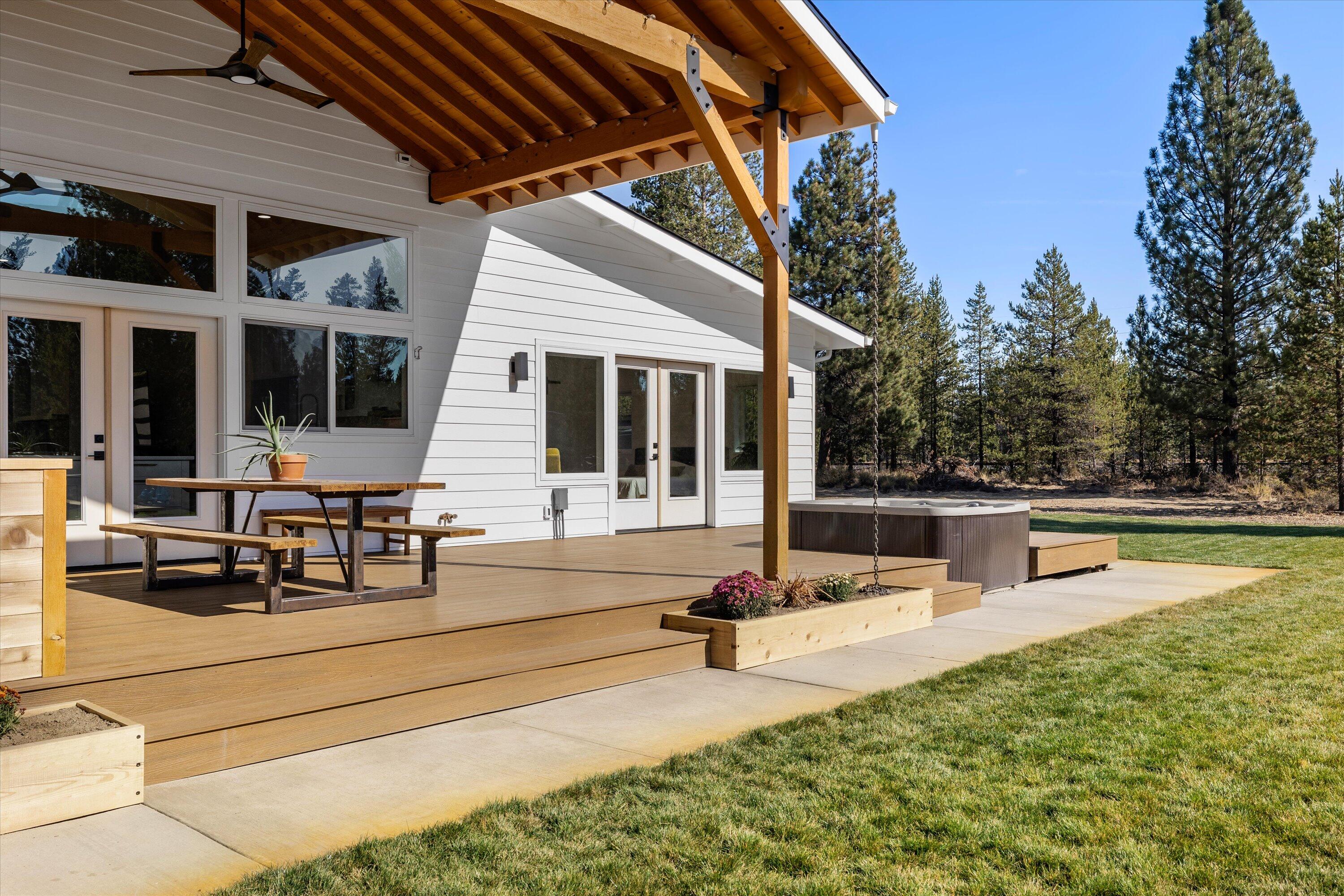 17395 Wells Road Bend, OR 97707 - Photo 47 of 52 63-20241014 JILL ROSELL-64