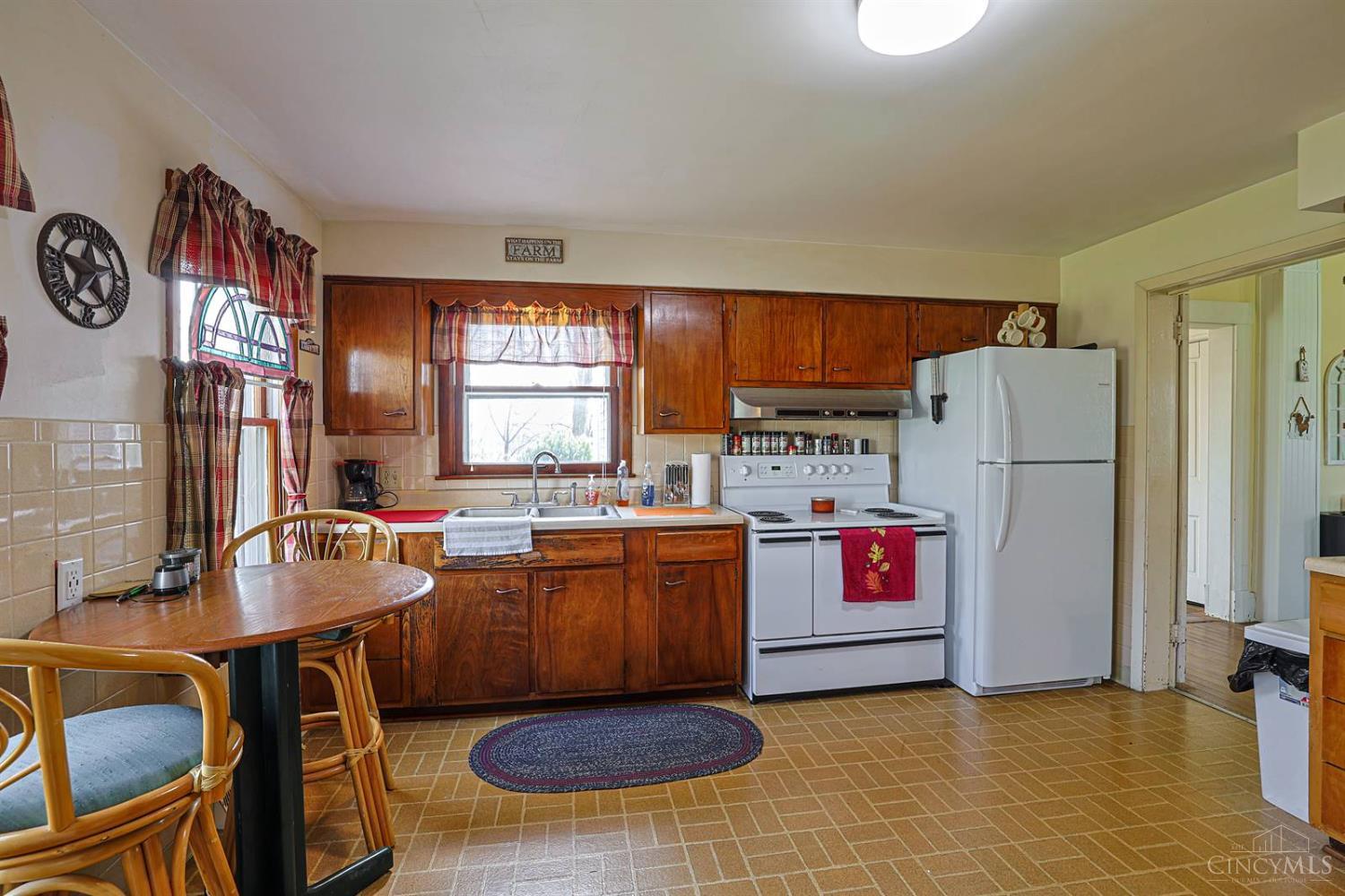 3686 Cincinnati Brookville Road Hamilton, OH 45013 - Photo 12 of 57