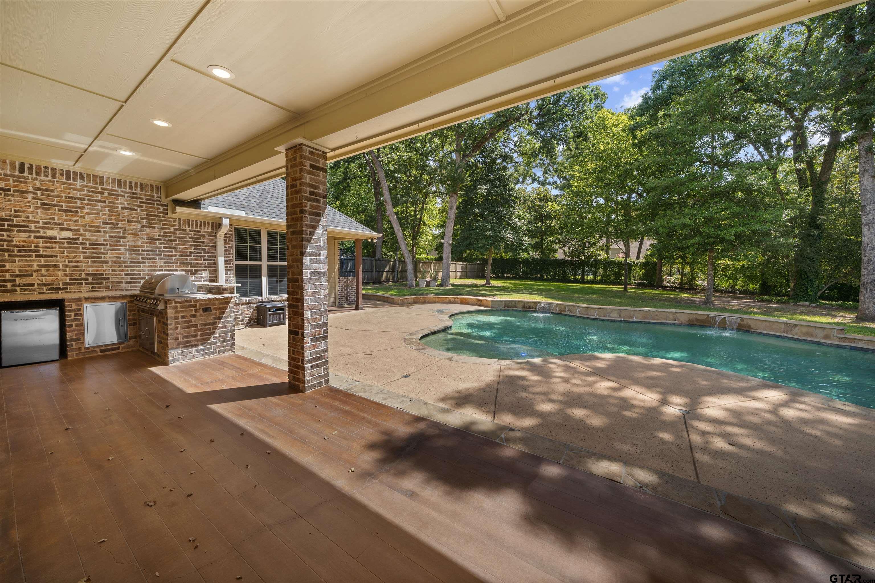6518 Rochester Way Tyler, TX 75703 - Photo 26 of 36 Gallery Image 26