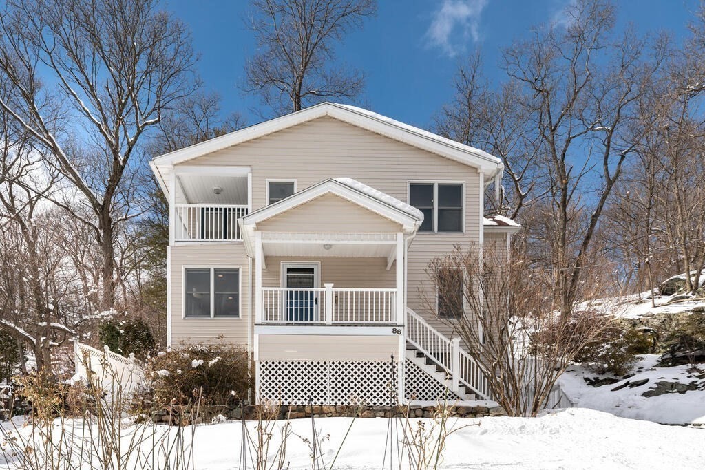 86 Ridge Street Arlington, MA 02474 - Photo 3 of 35