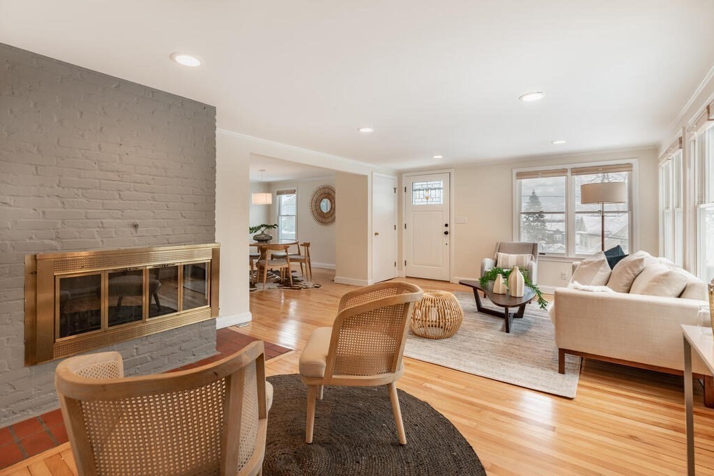 86 Ridge Street Arlington, MA 02474 - Photo 4 of 35