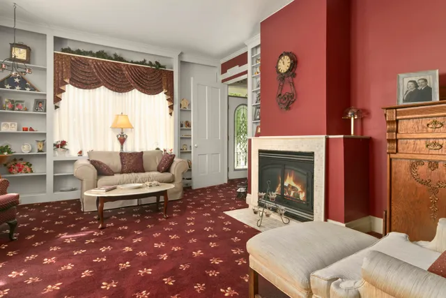 $850,000 | 1532 34th Street, Allegan, MI 49010