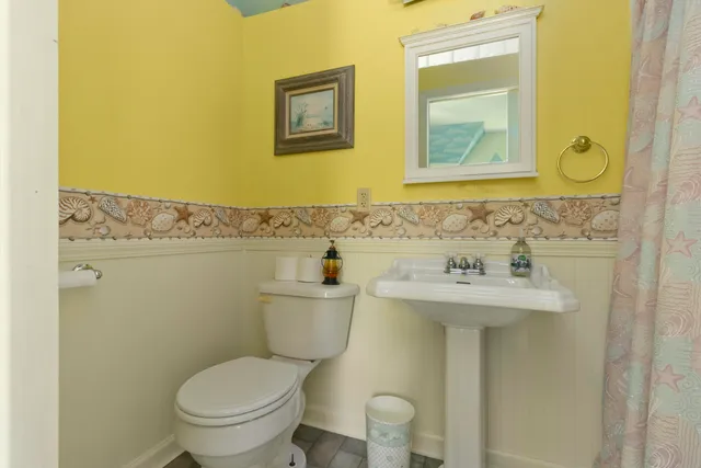 $850,000 | 1532 34th Street, Allegan, MI 49010