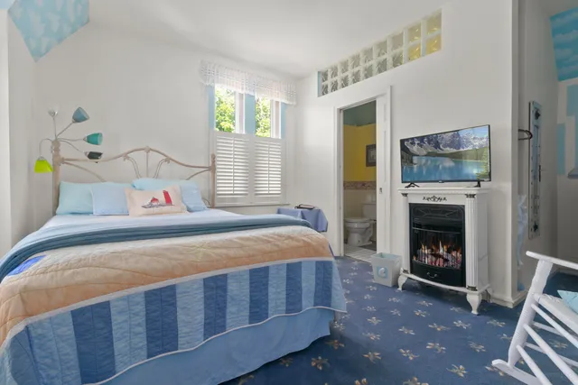 $850,000 | 1532 34th Street, Allegan, MI 49010