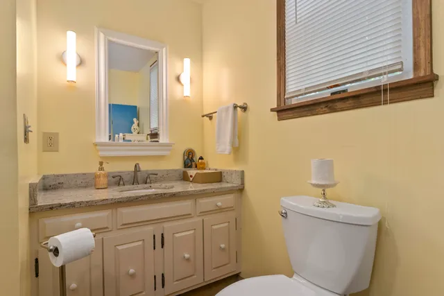 $850,000 | 1532 34th Street, Allegan, MI 49010