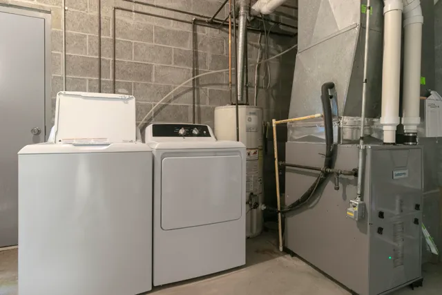 $850,000 | 1532 34th Street, Allegan, MI 49010