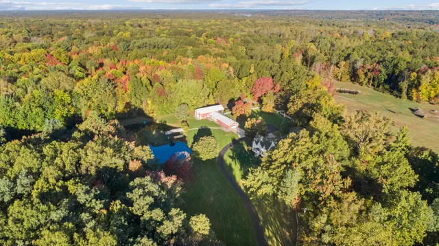 $850,000 | 1532 34th Street, Allegan, MI 49010