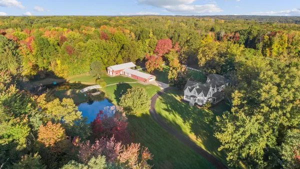 $870,000 | 1532 34th Street, Allegan, MI 49010