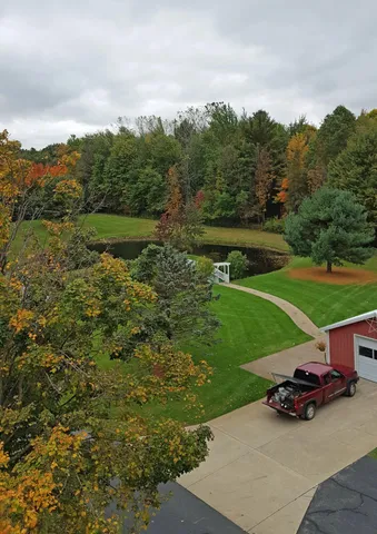 $850,000 | 1532 34th Street, Allegan, MI 49010