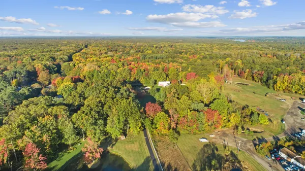 $870,000 | 1532 34th Street, Allegan, MI 49010